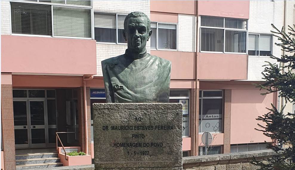 Physician Maurício Esteves Pereira Pinto by Antonio Miguel Santos, Porto(2).png
